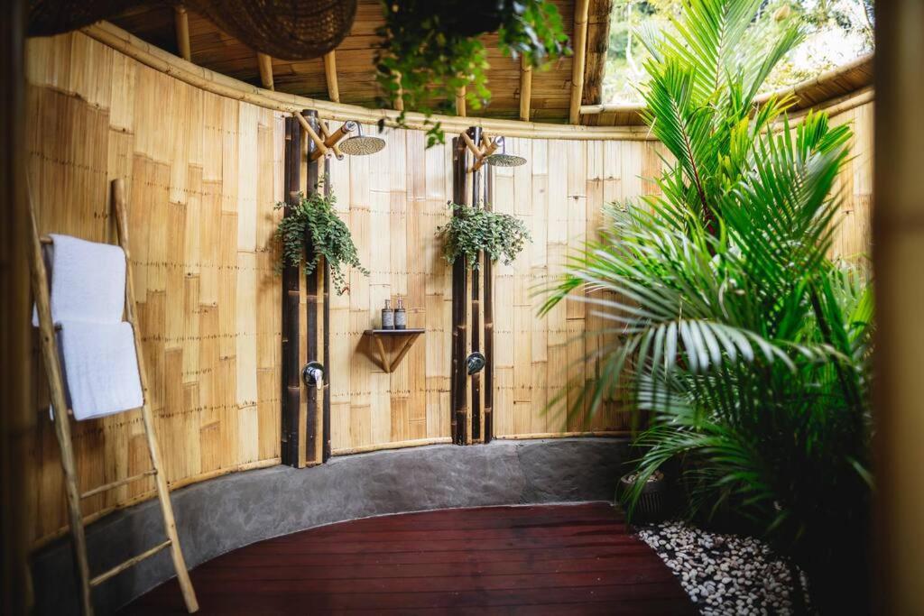 The Nude House Vila Selat Exterior foto